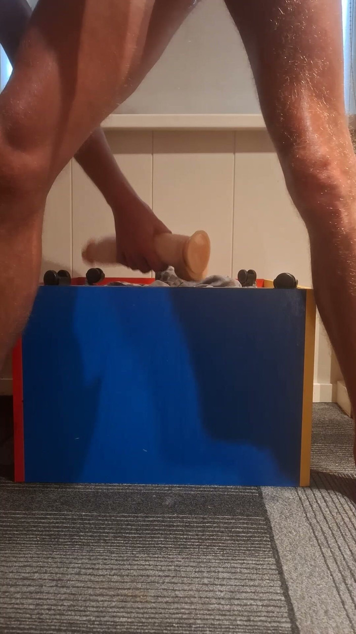 NoFace Twink X: Hot Twink Riding Xl 30cm Dildo 6cm Diameter Deep Anal Stretch