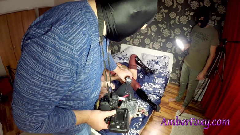 Amber Foxy: Behind the scenes horny dude fuck a big tits slutty...