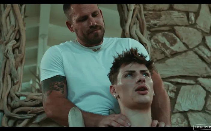 Disruptive films: Gay Hitchhiker Picked up &amp; Fucked for Ride Home by Stranger -...