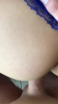 Guy Gives His Best to Satisfy Two Hotties in a Threesome
