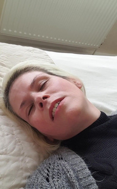 SkylerSquirt: Menunjukkan muka orgasme saya semasa dijilat pepek saya xx