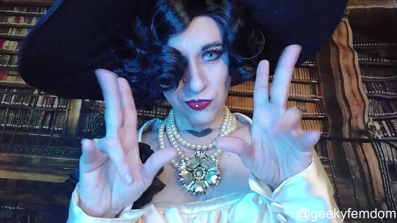 Geeky Femdom: Lady Dimitrescu's Pet