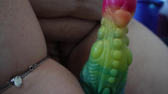 Curvy_Mommy: La continuazione della piccola Impressione, con il mio dildo drago...