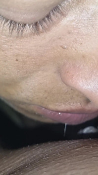 J’ai baisé ma demi-sœur vierge à 23 cm de bite