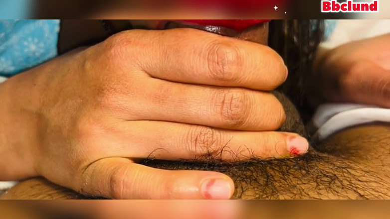 Bbclund Studio: देसी बड़ी वाली भाभी गंदी बात कर रही है जबकि गले में गहरे तक और चुदाई (हिंदी ऑडियो)