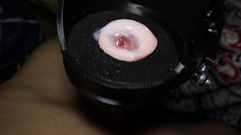 SEXY_GUYBEST: Snažte se nestříkat s tímto zázračným strojem pro penis bez...