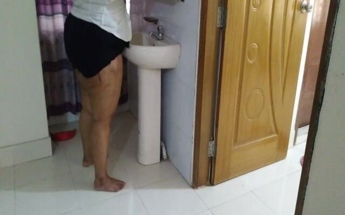 Aria Mia: Người phụ nữ Ả Rập Ayesha bị hàng xóm đập mạnh!