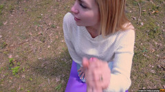 ReplayXXXLady: Mengongkek teman wanita di taman awam - kami hampir perasan