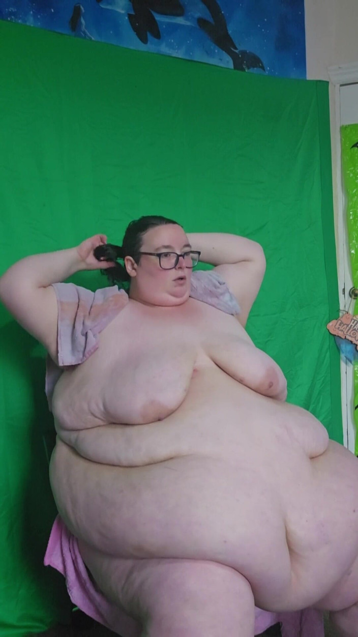 SSBBWLadyBrads: SSBBw dopo la doccia masssage sensuale
