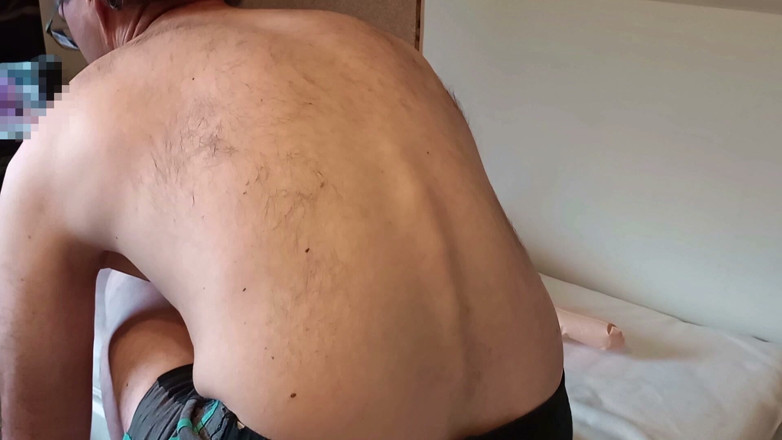 Mark Hannes: Sexdoll Fuck Masturbation