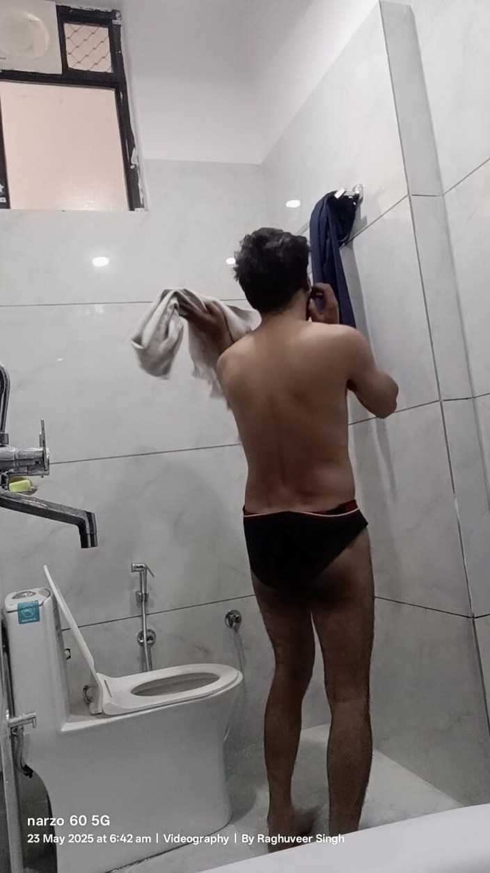 Rajasthani-old-lover: Bapa tiri ayah tiri Lelaki Panas India Menikmati Mandi