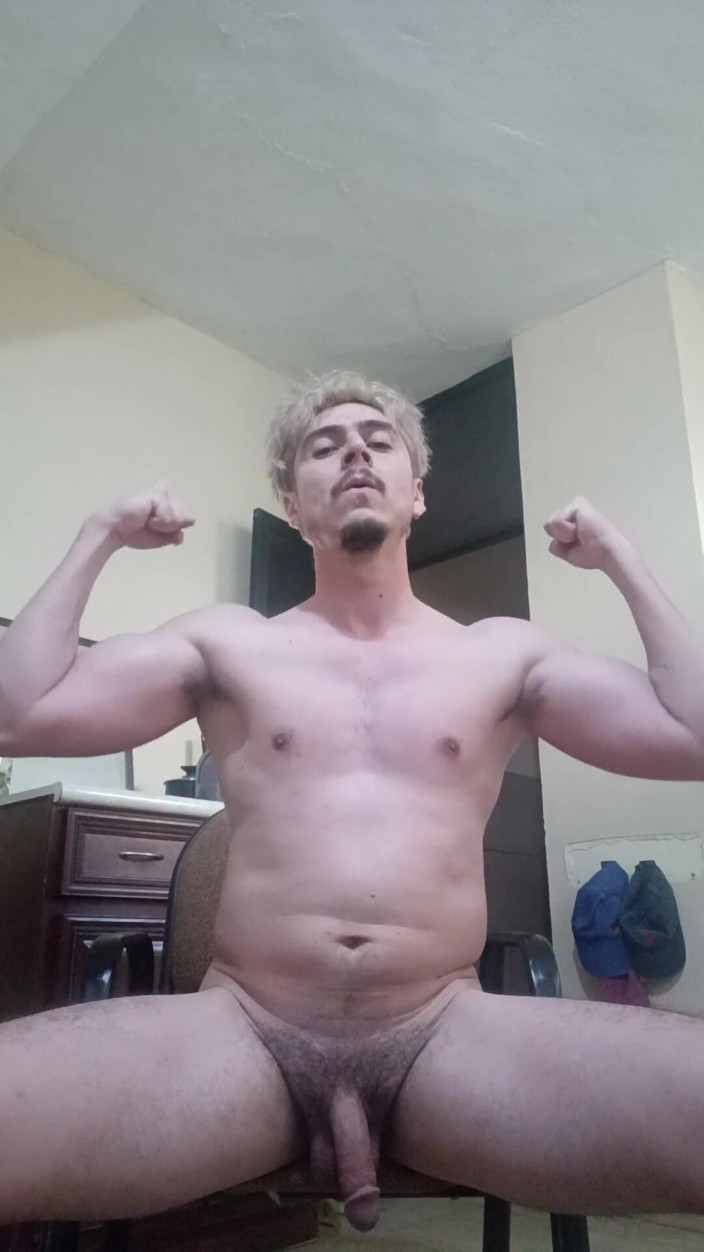 Tabasco Jake: Handsome Stud Flexing and Working Out Naked