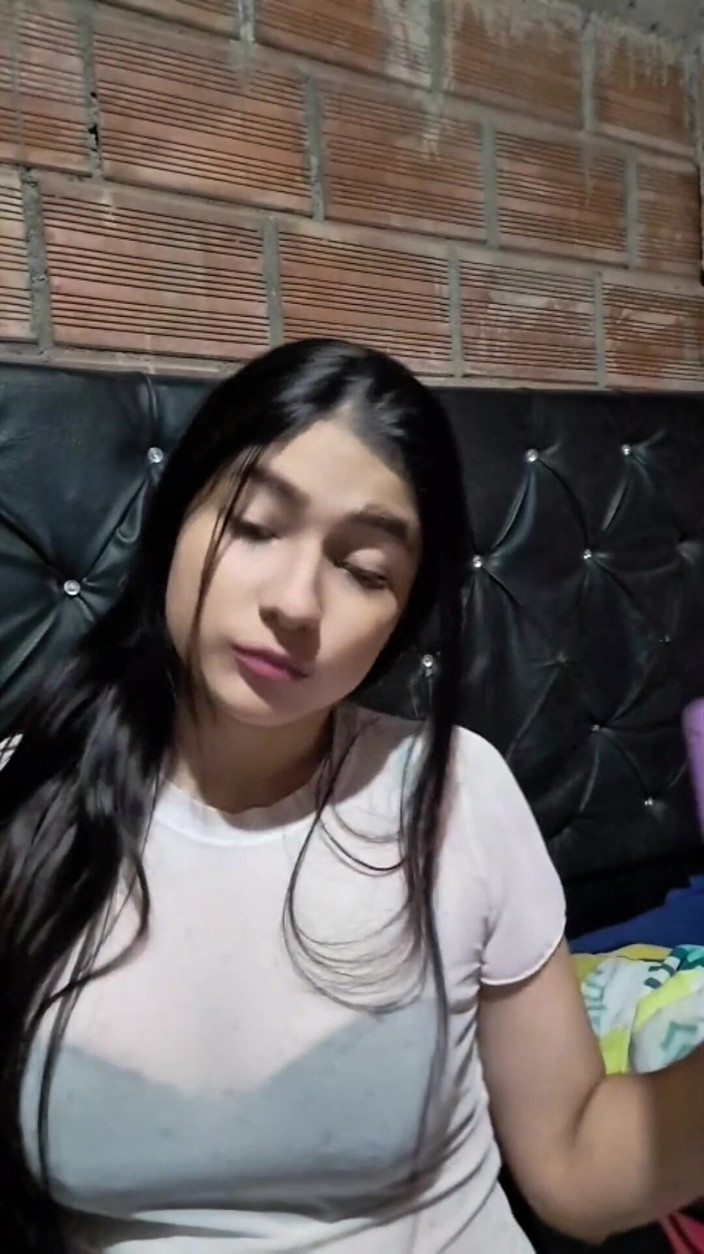 Yulieth Gomez: Yuliethgomez краде сцену з сирим глибоким заглотом