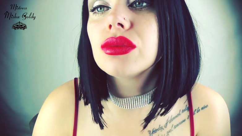 Goddess Misha Goldy: Czerwona szminka feminizacja i sissification!