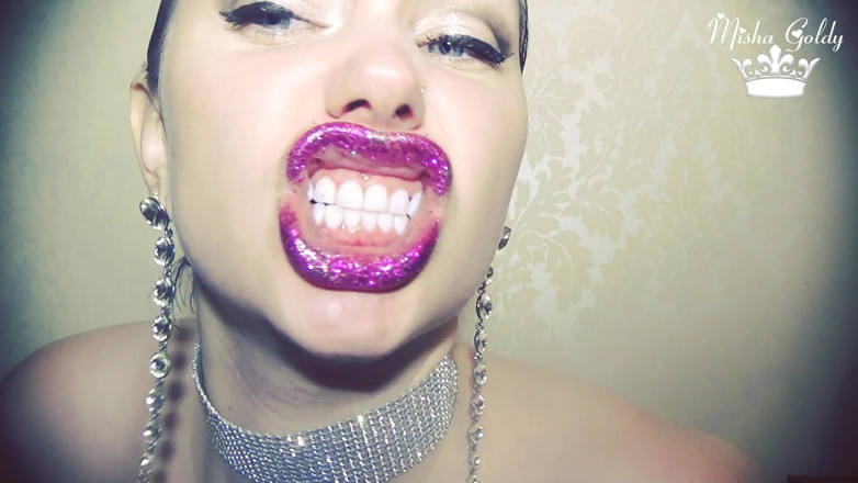 Goddess Misha Goldy: Purple wild lip smelling and grimaces