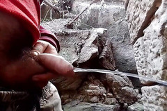 Gangbang straight: Meando en la pared