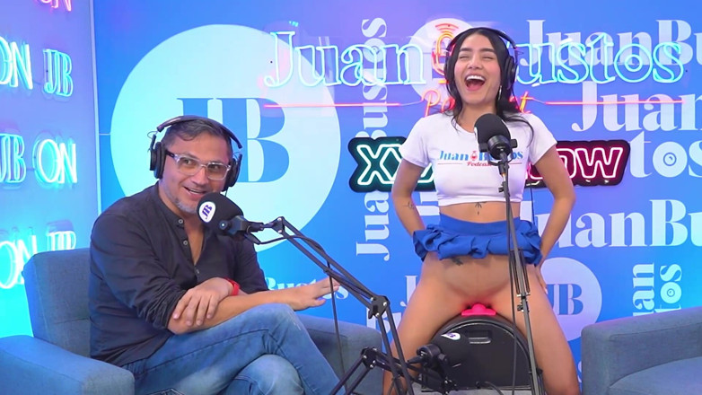 JuanBustos: Mayraoficial si cewek mungil kolombia muncrat di mesin sybian - juan...