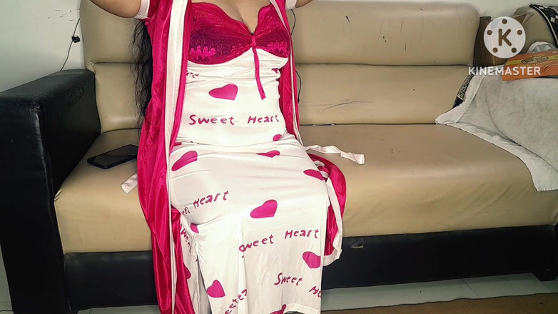 Salmaan001: Pizza man fodendo quente bhabhi em áudio hindi