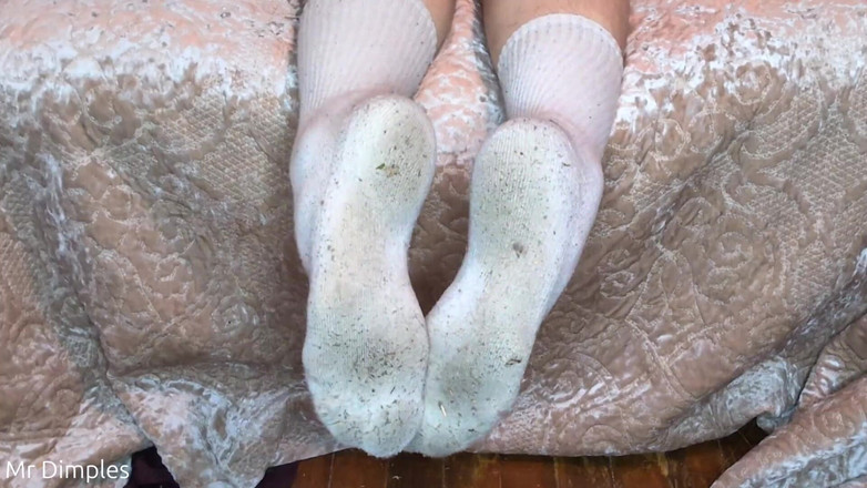 Mr Dimples: 내 양말과 발바닥을 과시!