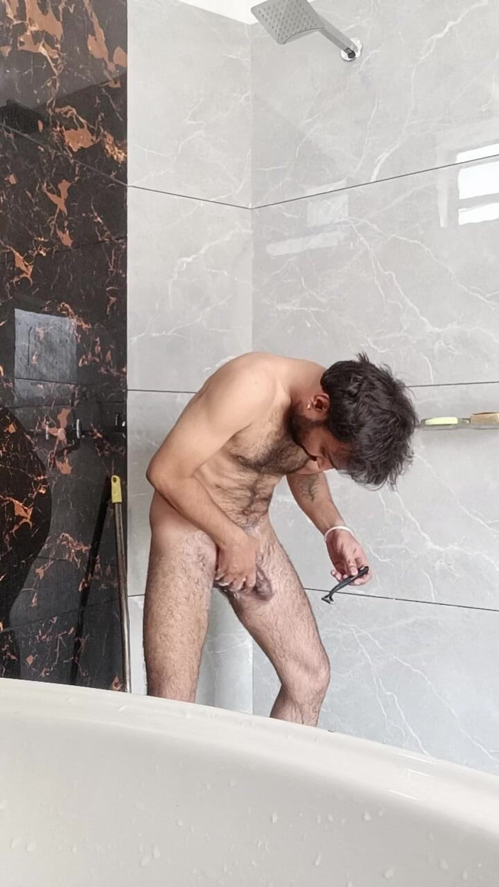 Rajasthani-old-lover: Індійський гарячий чоловік насолоджується мастурбацією з друзями наживо