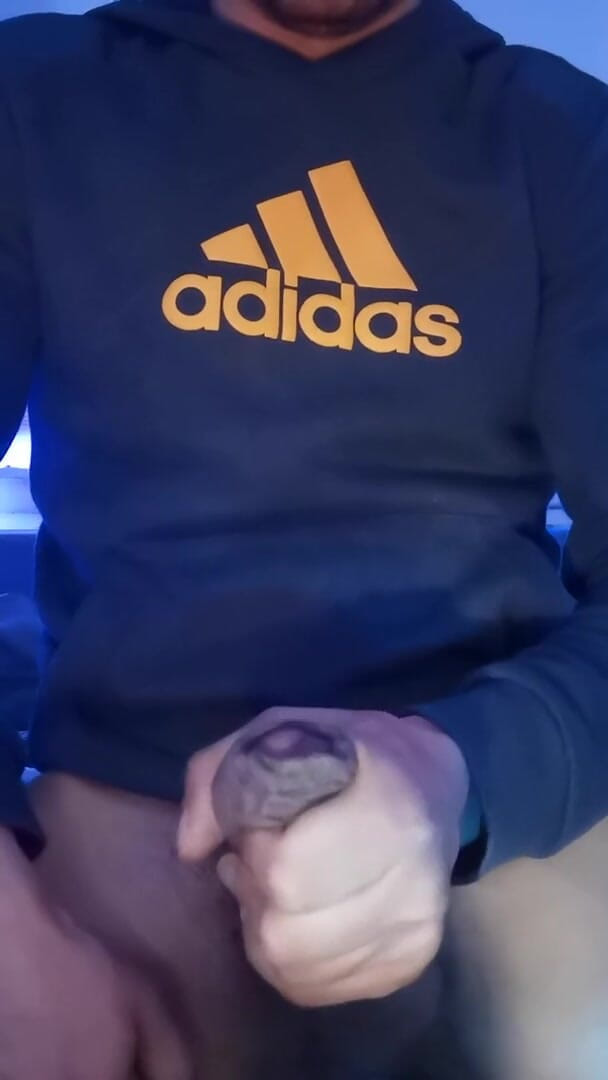 Costiro: Big Hard Cumshot Sexy Body!