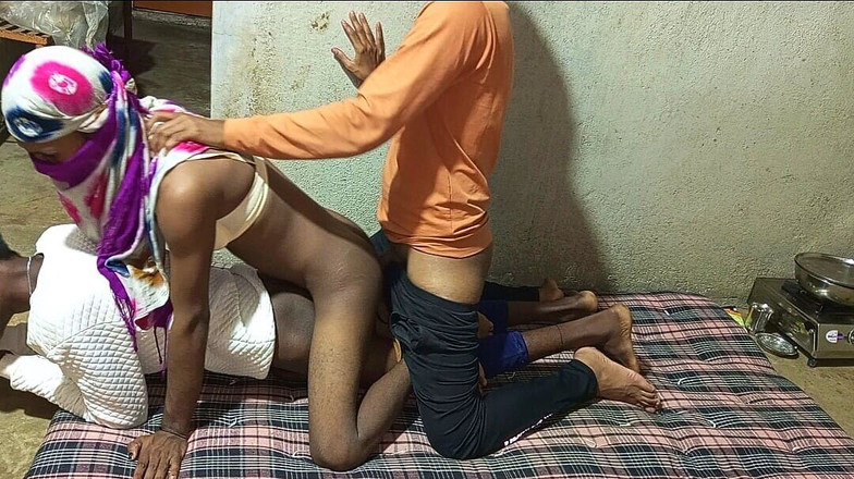 Indian Hijraji: Hintli üçlü transeksüel - kamyon şoförleri ve kamyon şoförü shemale pooja yenge güzel götünü...