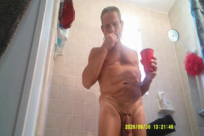 COBRA CRAIG: 9-30-26 kobra kutiya ke baare men de uski chudaee puraane...