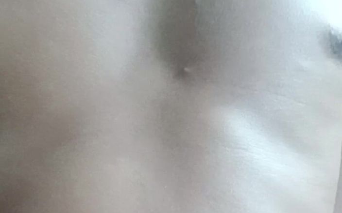 Bottom avi: Показываю тебе свое тело