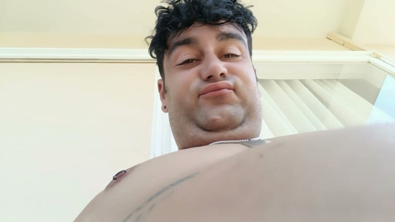 Idmir Sugary: I Love My Fat Look - Double Chin, Big Breast and...