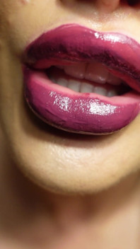 Lippenstift en spuug plagen