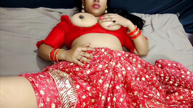 Sexykajalbhabhi: 继母教她的愚蠢继子 视频 3