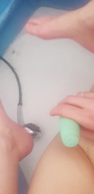 Wet and dirty: Meine muschi spielt gerne