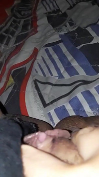 Uyandım Ve Ateşli, Sulu, Kıllı Amcığımla Oynamaya Başladım. ağzına Boşalmama Izin Ver.