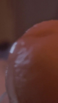 Buzzes Close up Pre-cum