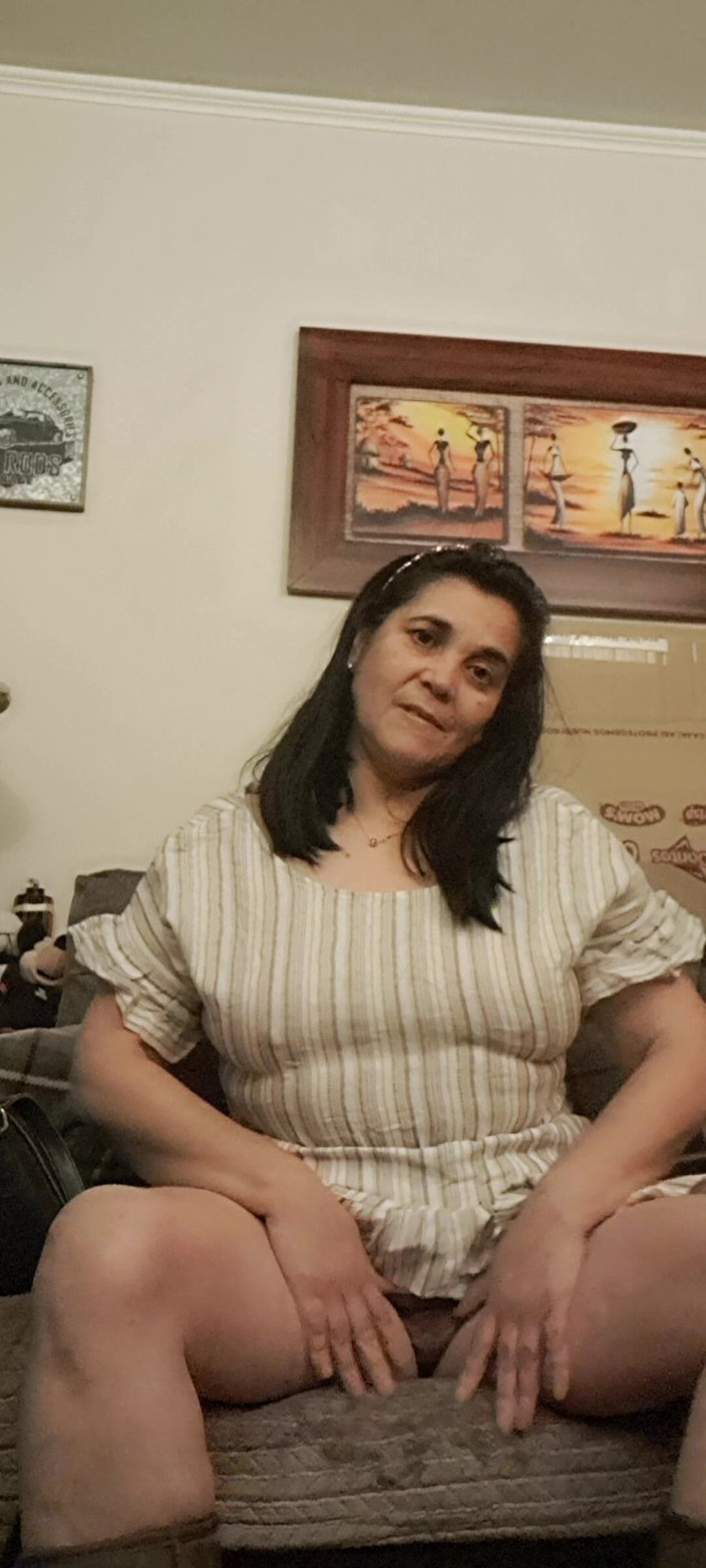 Mommy big hairy pussy: MILF macecha Roleplay.