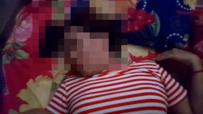 House wife: Memek becekku dientot habis-habisan sama temanku sampai dicrot di dalam