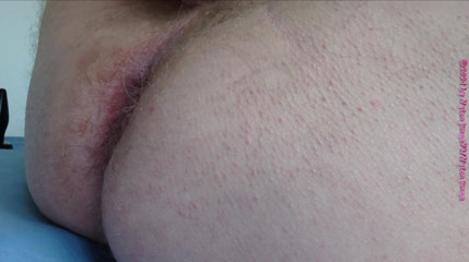Carmen_Nylonjunge: Kukring, anal plug och overknee strumpor 2