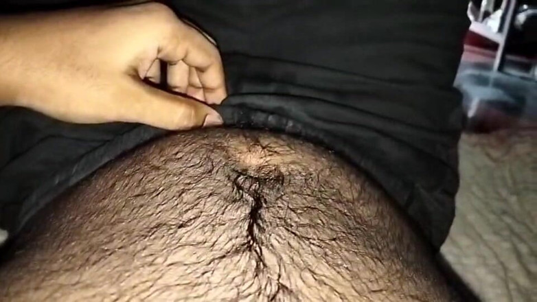 Desi Tits: Desi Solo