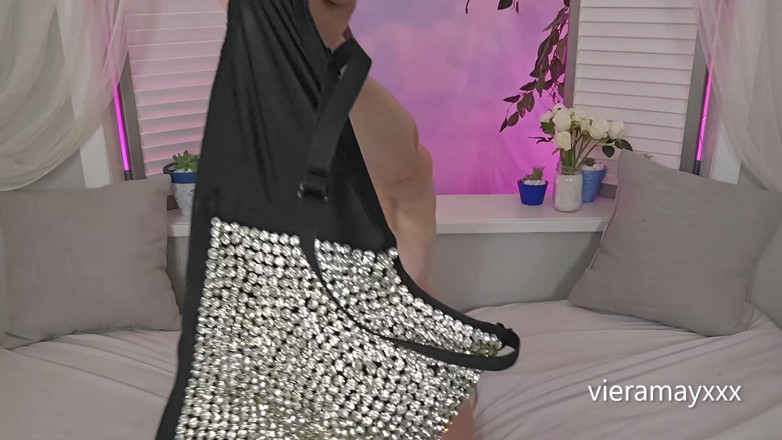 VieraMayXXX: Klec na ptákovi- Femdom
