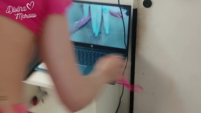 DivinaMaruuu: 隣人が挑発した後、私のお尻を激しく犯す