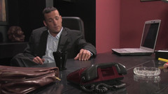 Dark Holes: Belicia a bankéř