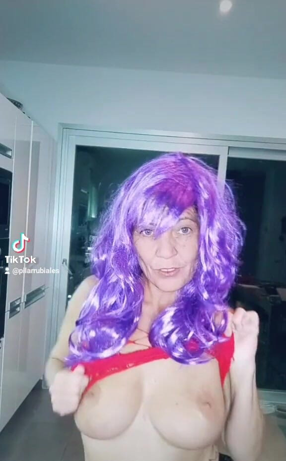 Sensualpolestar colored hair (Sensual polestar)
