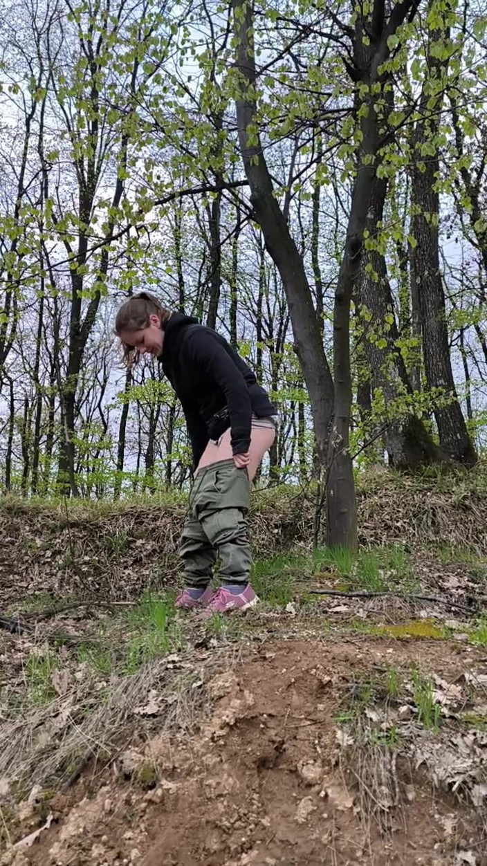 FenekManul: Pee on the Little Sidehill