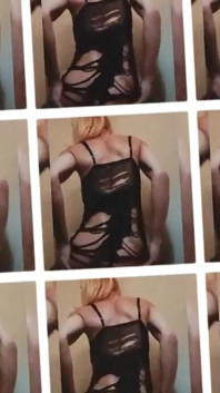O labă sexy și incitantă