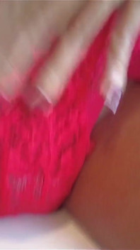 ¡Convirtió a mi compañero de trabajo asiático en la ladyboy más caliente de la ciudad!
