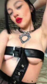 Big-boobed Babe Dancing Passionately in a Leather Bodysuit