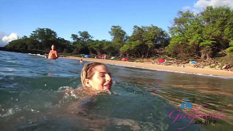 ATK Fans (Girlfriends): Virtual férias no Havaí com Bella Rose parte 5