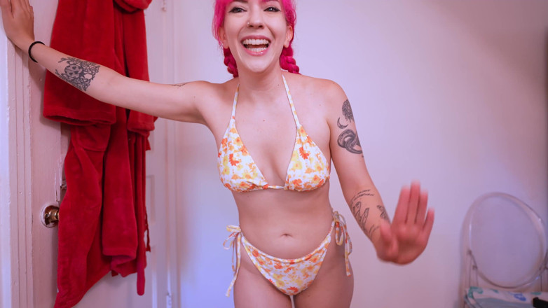 lilredvelvettt: Bikini Findomme Cię pieprzy