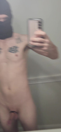 Lonely Single Male Looking for Woman Partners!