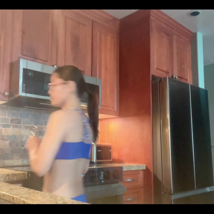 sweethanajapanese: मैं रसोई में मस्ती का समय साफ करता हूं